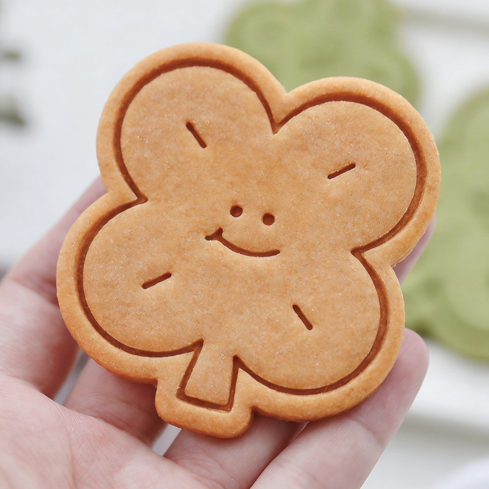 Lucky Four-Leaf Clover Cookie  - Kitchen Appliances For Baking recensie en prijs