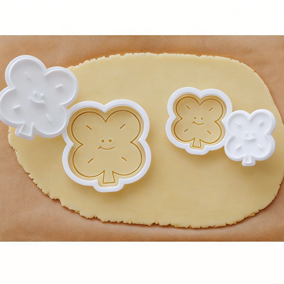 Lucky Four-Leaf Clover Cookie  - Kitchen Appliances For Baking recensie en prijs